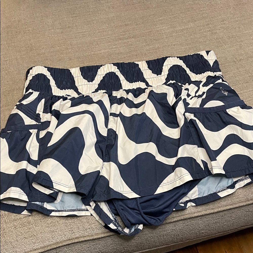 Free People “Get your Flirt On” Women's Shorts, size M